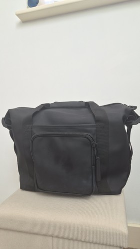 Rains black waterproof laptop - black,